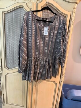 Women's Grey Printed Peplum Top